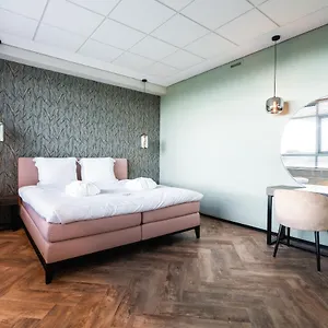 Hotel Onderwijshotel De Rooi Pannen