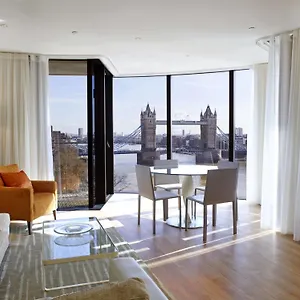 Aparthotel Cheval Three Quays At The Tower Of